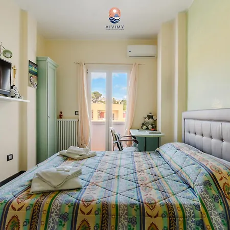 Semesterbostad Rosa Charme Mediterraneo By Vivimy